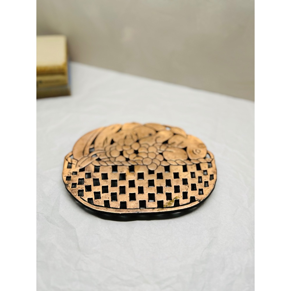 Vintage Copper Finish Cast Iron Fruit Basket Trivet Wall Hanging Kitchen Decor